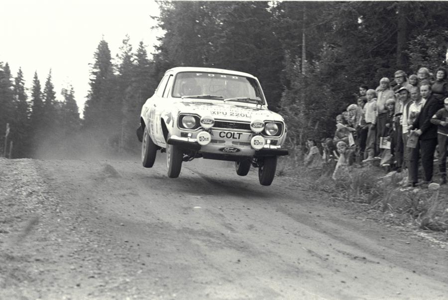 Ford Escort 1968 года  (фото 10 из 25)